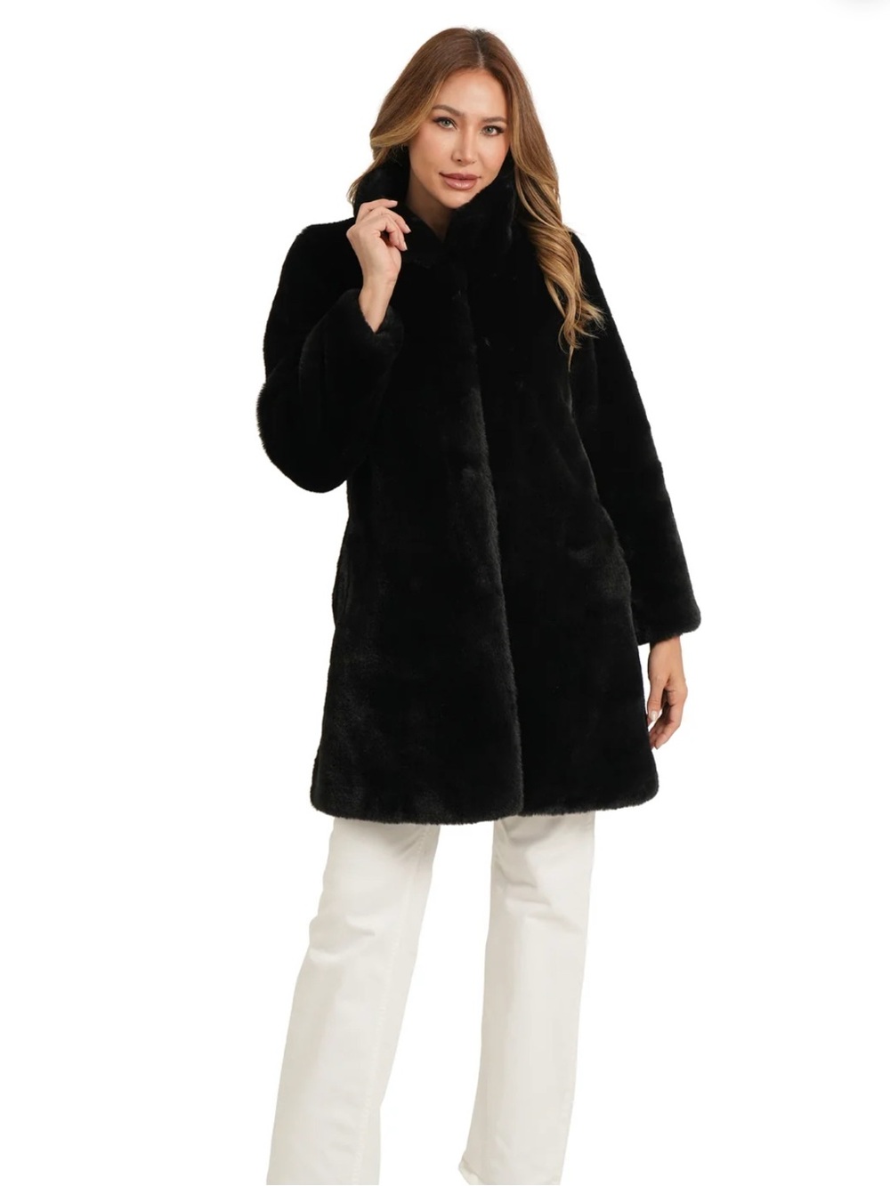 Love Token Freddy Luxurious Long Faux Fur Coat! Very Soft. NWOT!